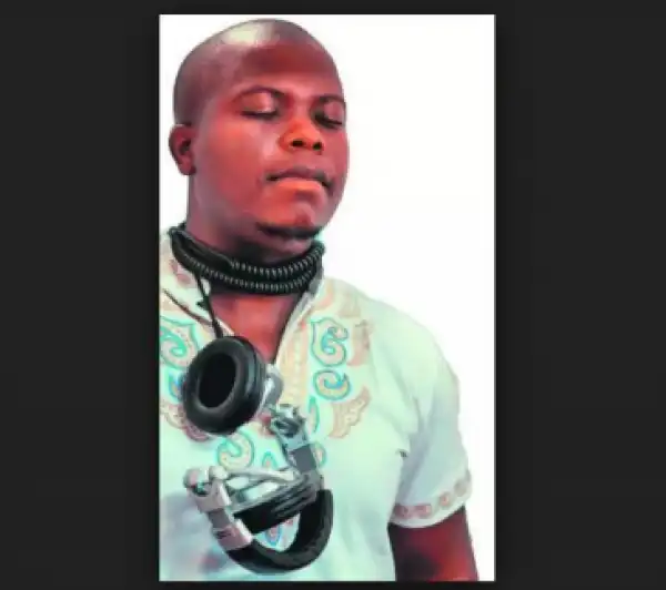 Rabs Vhafuwi - Hands Off (Main Mix)